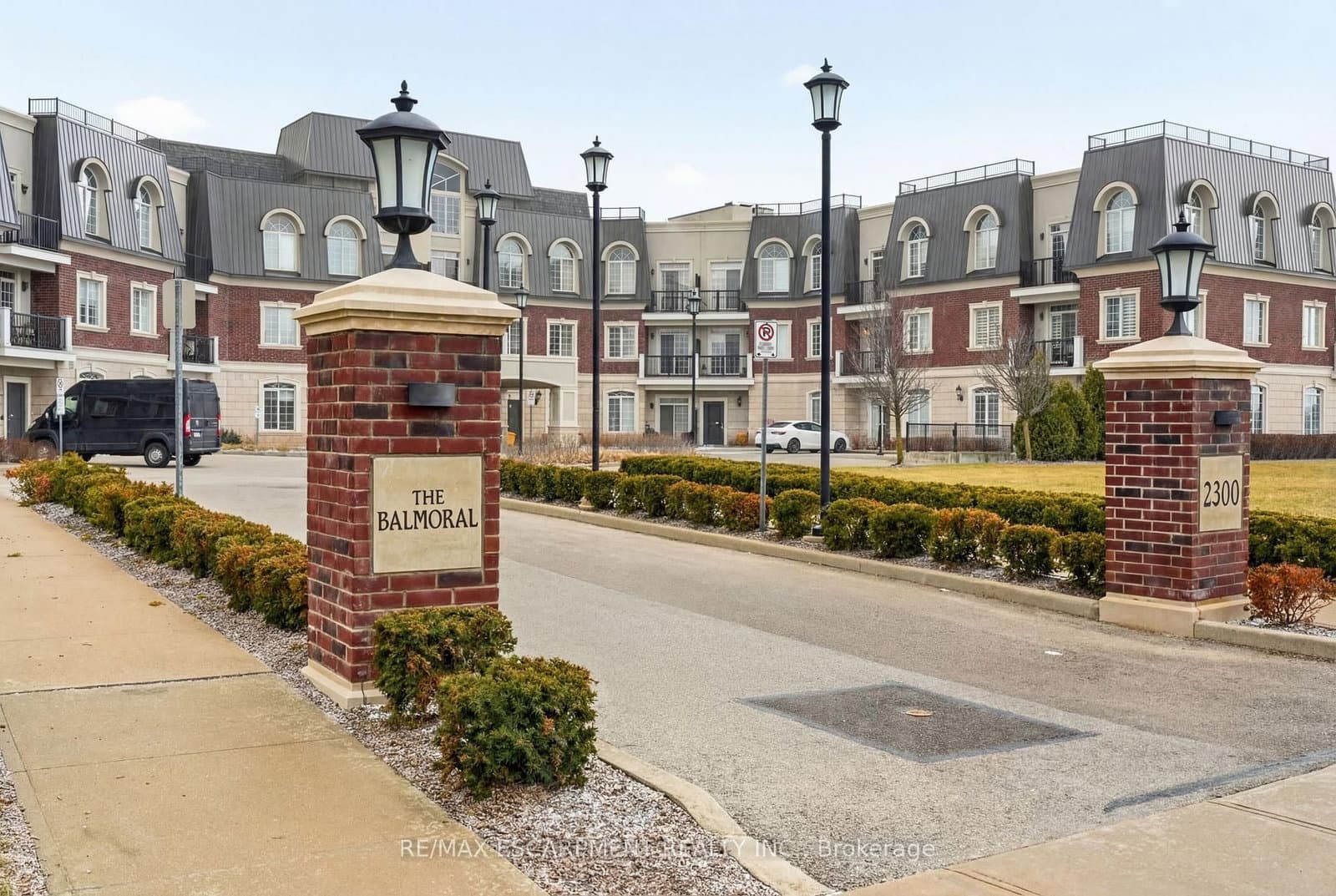 #308 - 2300 Upper Middle Road