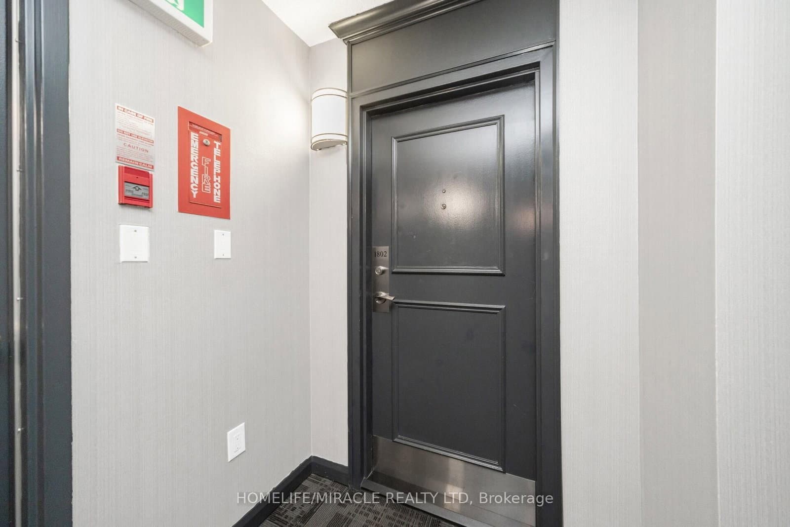 8 Lisa Street, Unit 1802 thumbnail 15