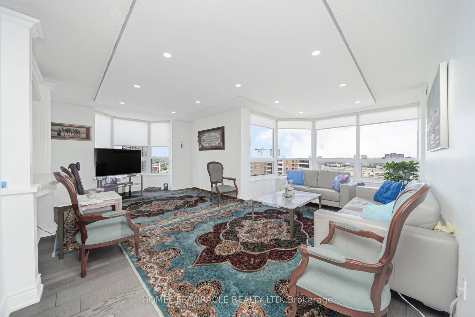 8 Lisa Street, Unit 1802 thumbnail 20