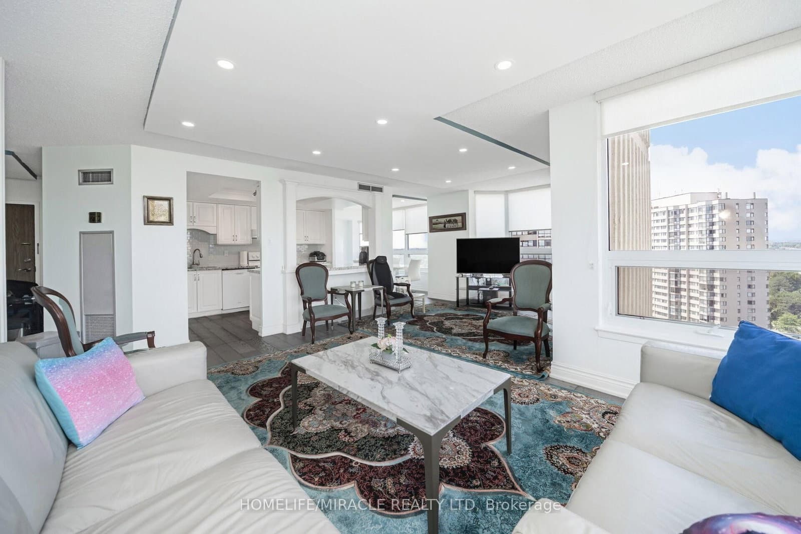 8 Lisa Street, Unit 1802 thumbnail 23