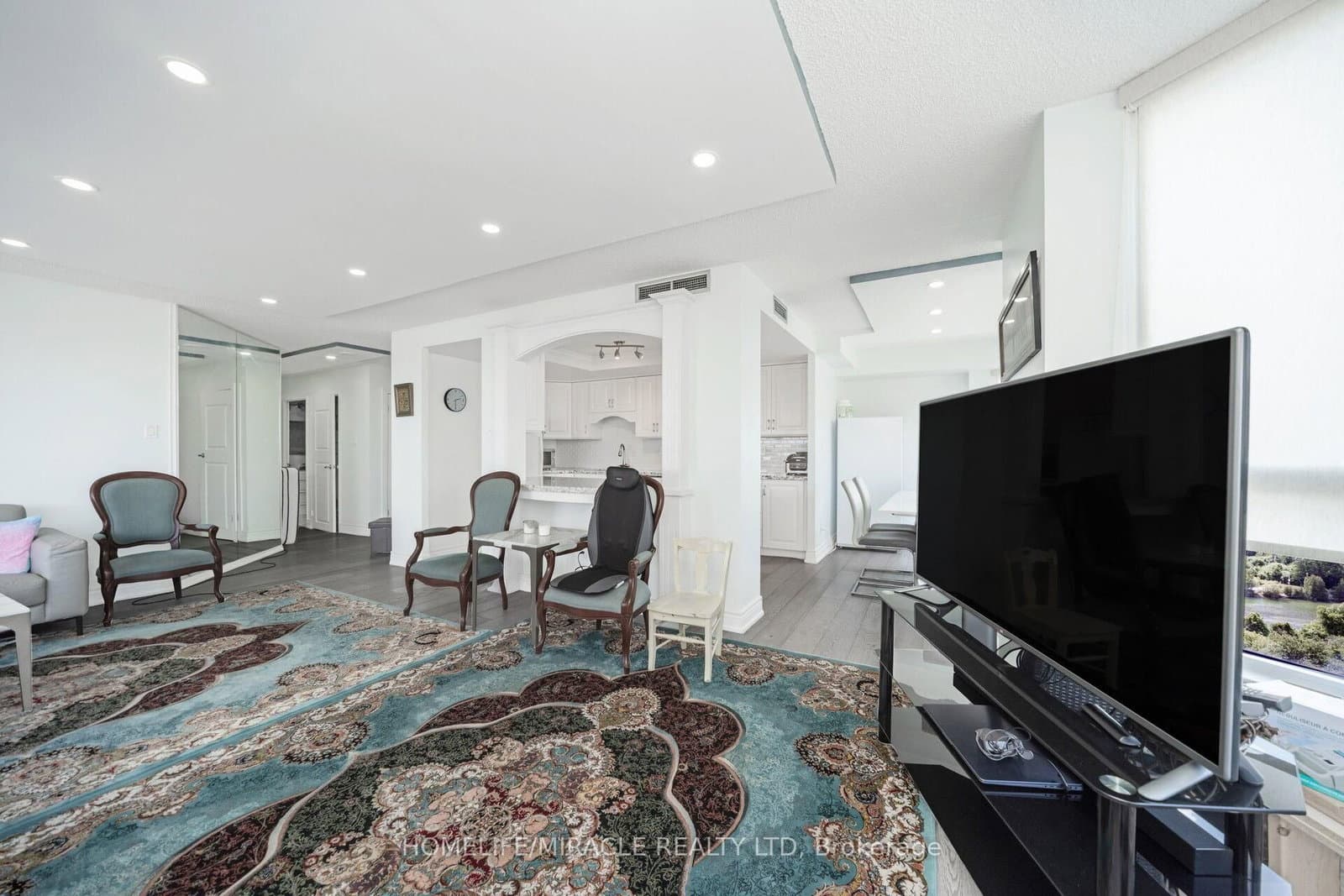 8 Lisa Street, Unit 1802 thumbnail 26