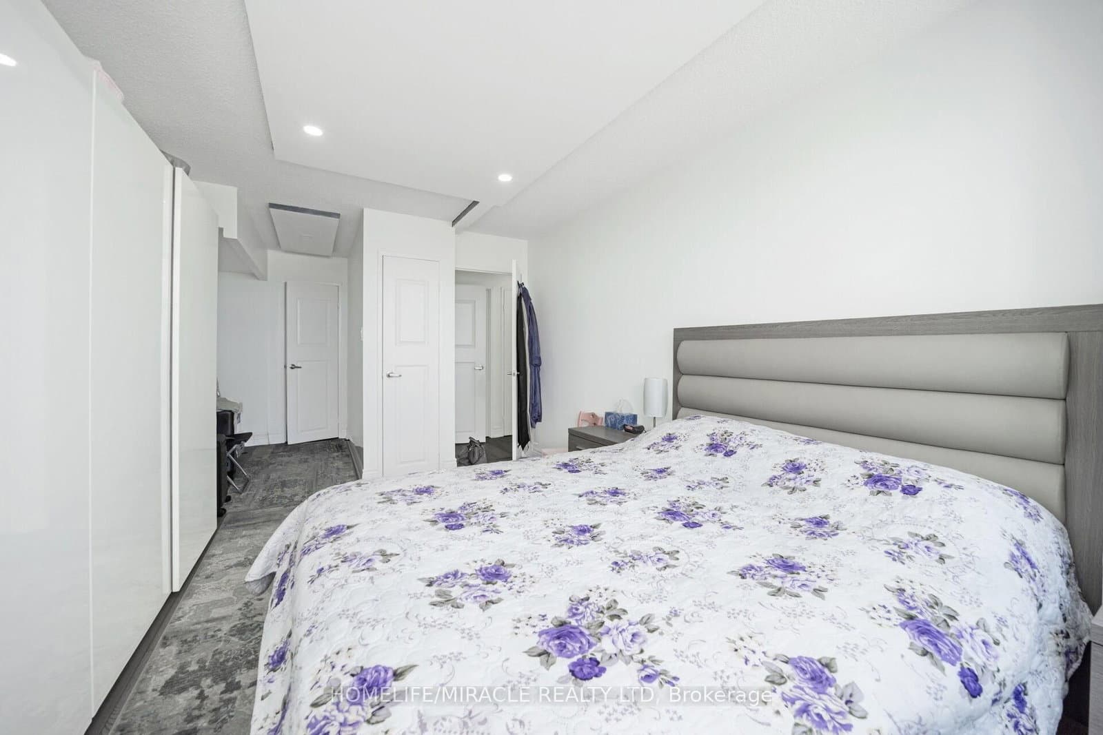 8 Lisa Street, Unit 1802 thumbnail 36