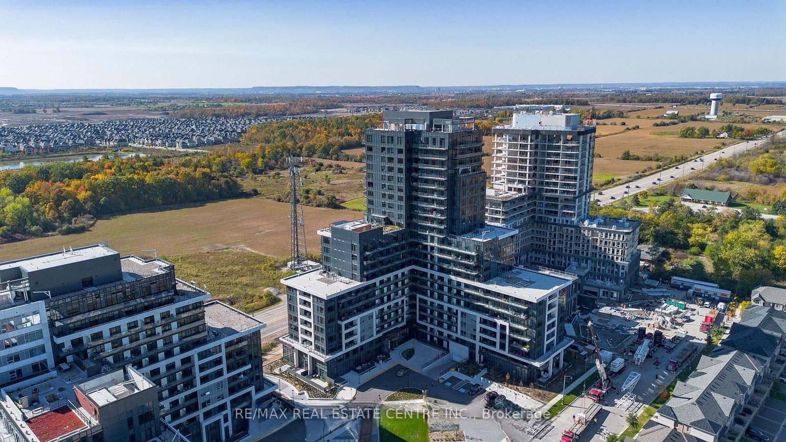 3220 William Coltson Avenue, Unit 1007