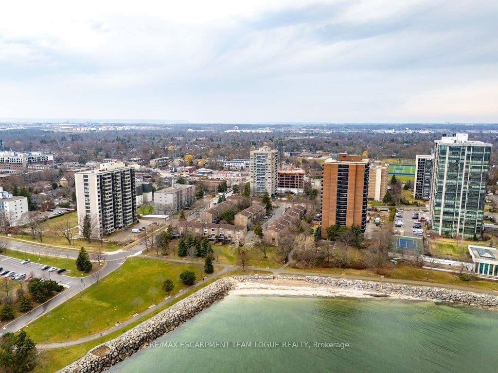 #301 - 2263 Marine Drive