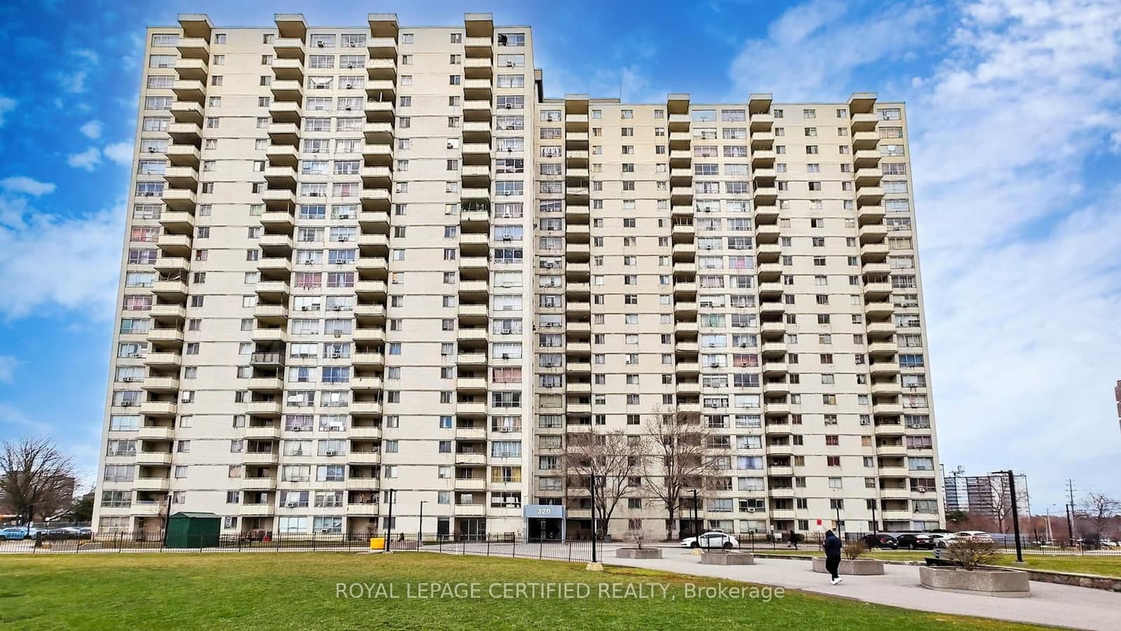 #304 - 320 Dixon Road
