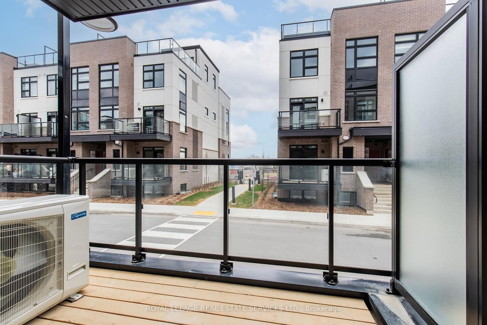 1597 Rose Way, Unit 107 thumbnail 8