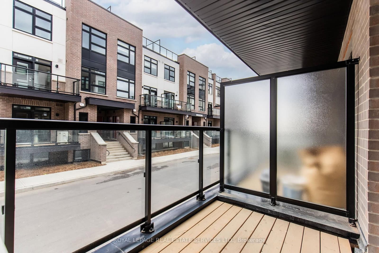 1597 Rose Way, Unit 107 thumbnail 9