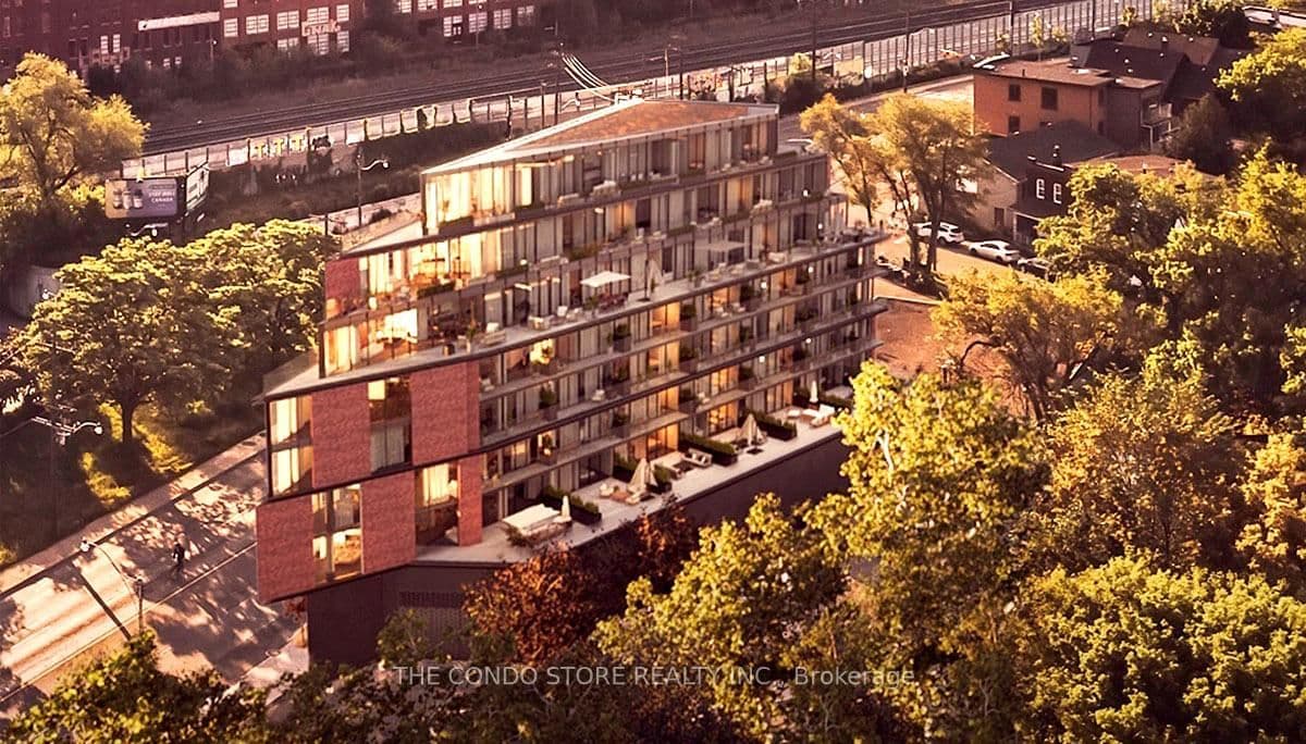 2625 Dundas Street W, Unit 706