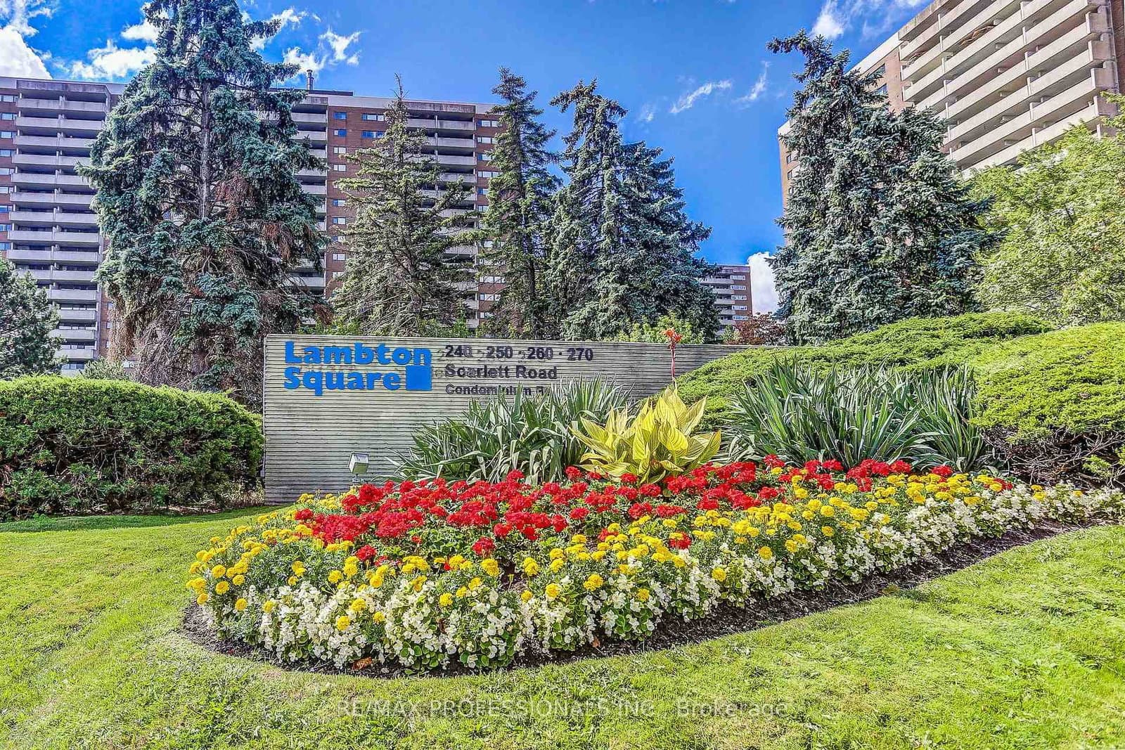 #1405 - 240 Scarlett Road