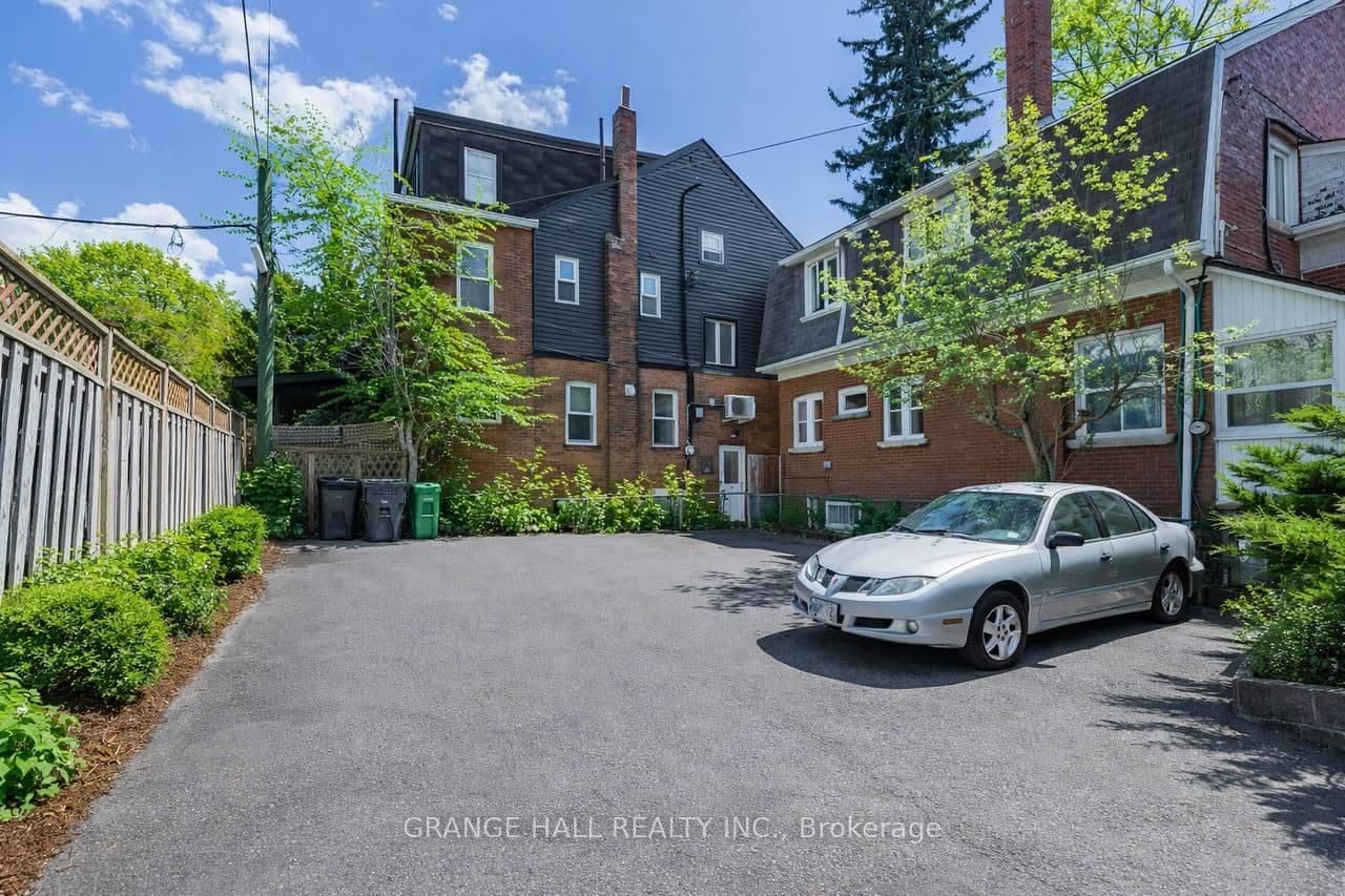 189 Parkside Drive thumbnail 4