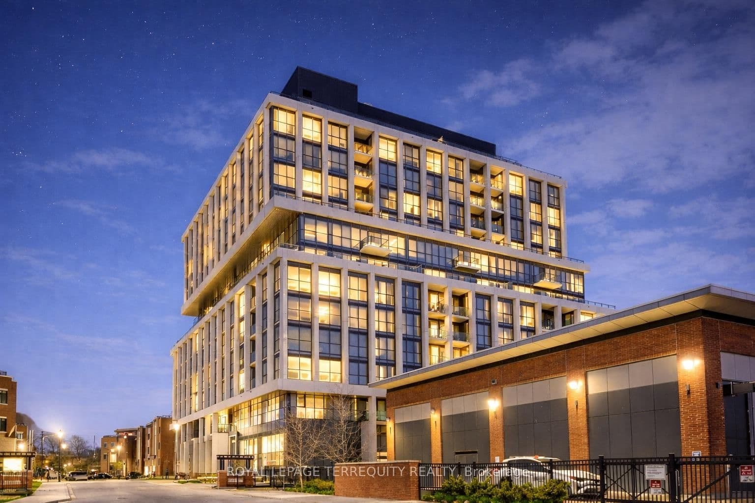 1063 Douglas McCurdy Common, Unit 702 thumbnail 2