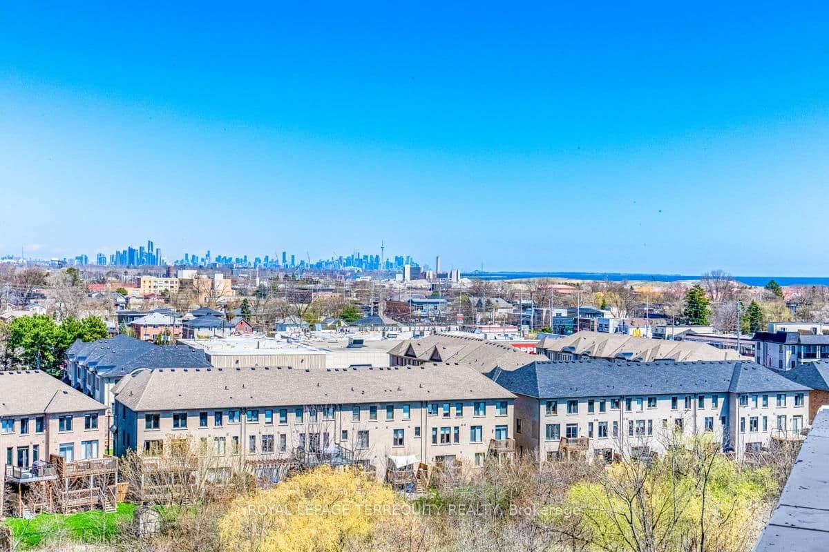 1063 Douglas McCurdy Common, Unit 702 thumbnail 22
