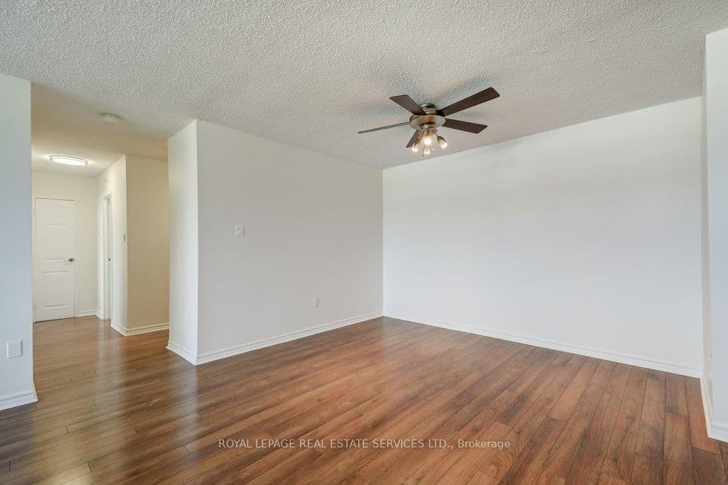 212 Kerr Street, Unit 404 thumbnail 15