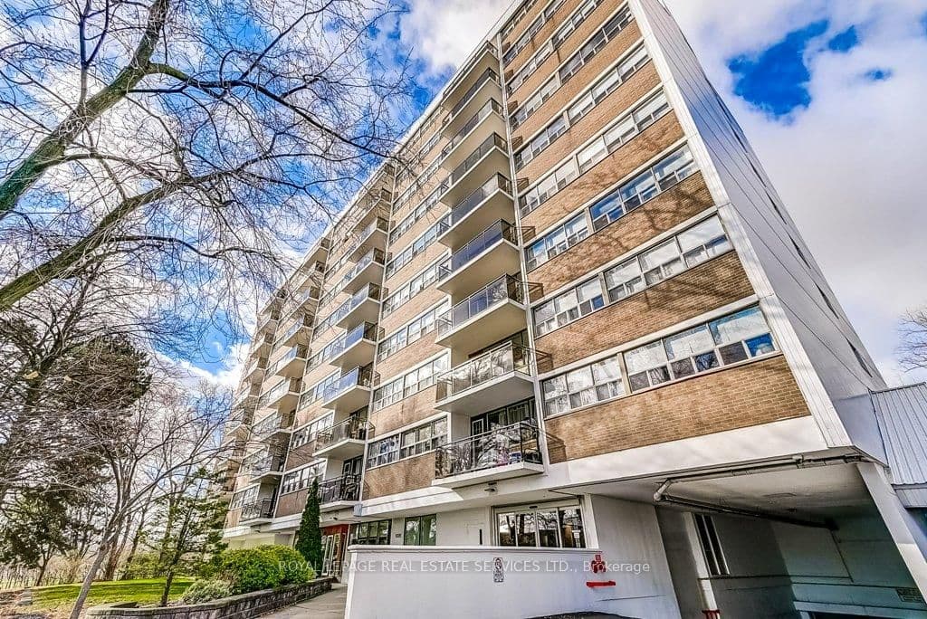212 Kerr Street, Unit 404 thumbnail 38