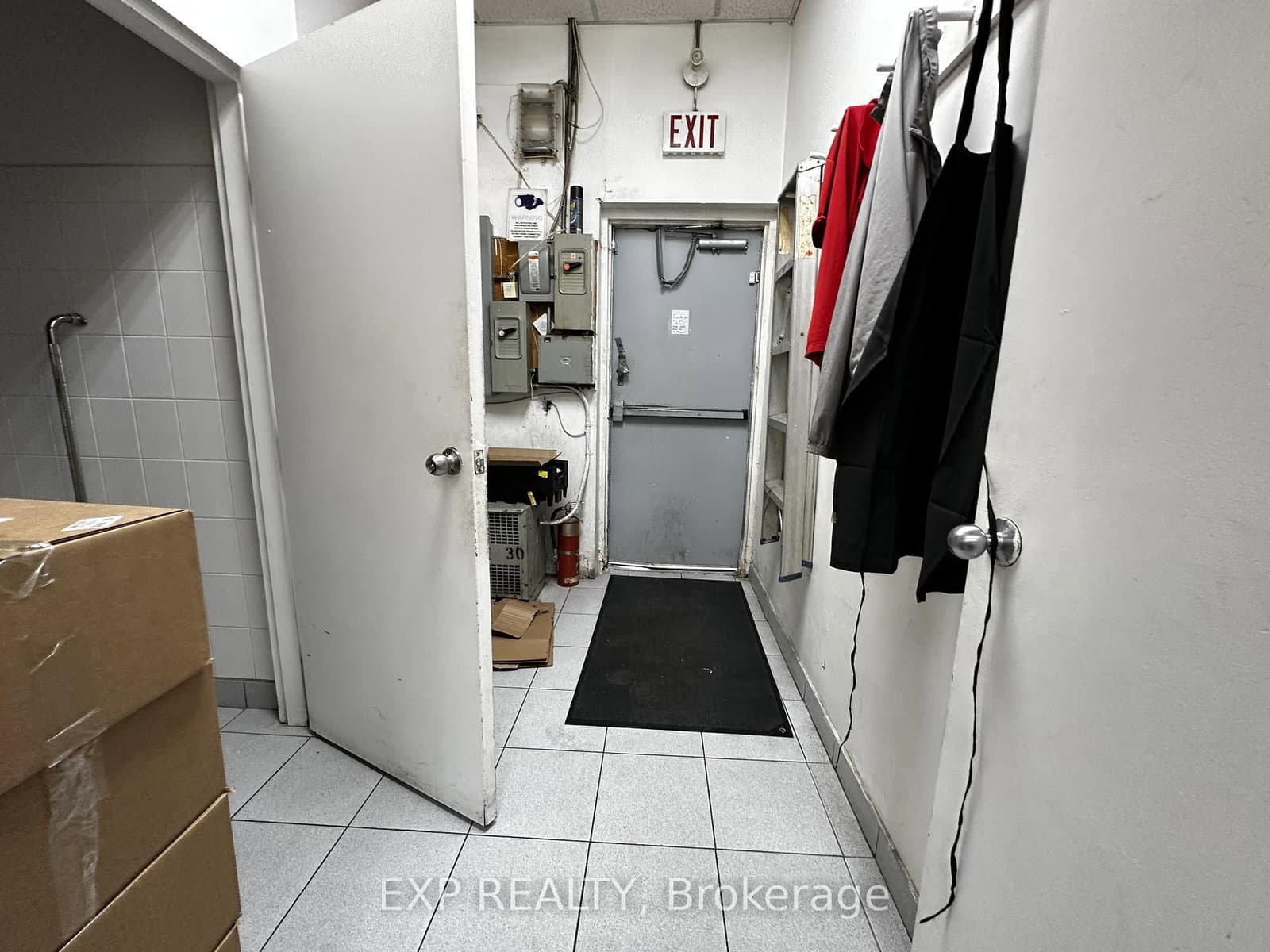 50 Fourth Avenue, Unit 24 thumbnail 17