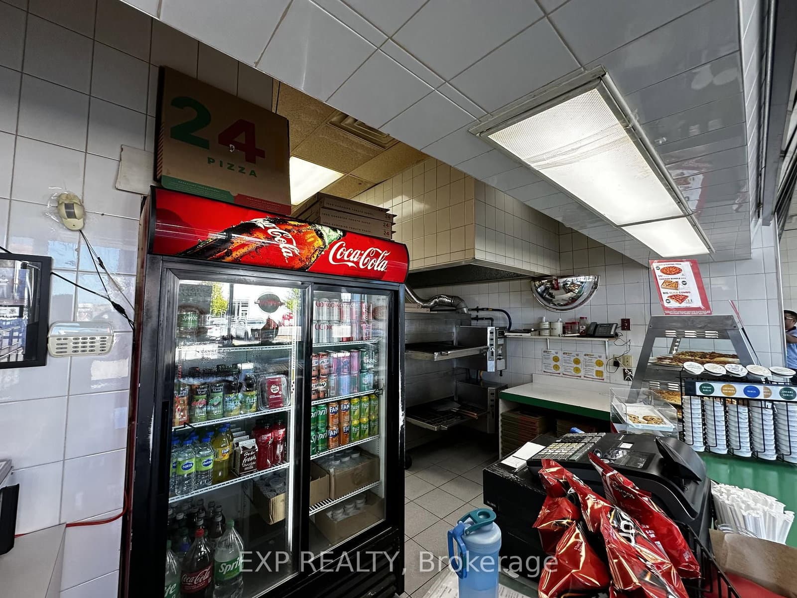 50 Fourth Avenue, Unit 24 thumbnail 8