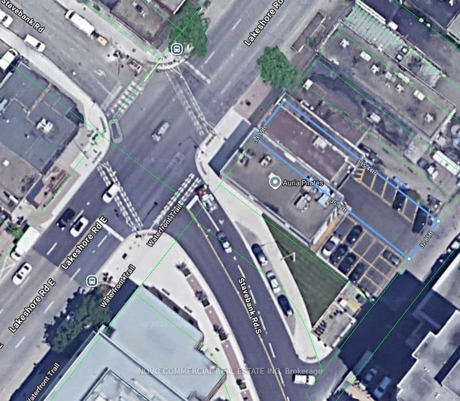 47 Lakeshore Road E thumbnail 2