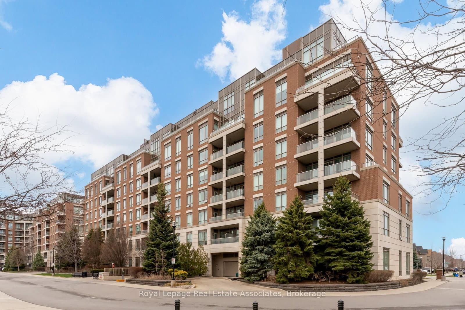 #712 - 2470 Prince Michael Drive