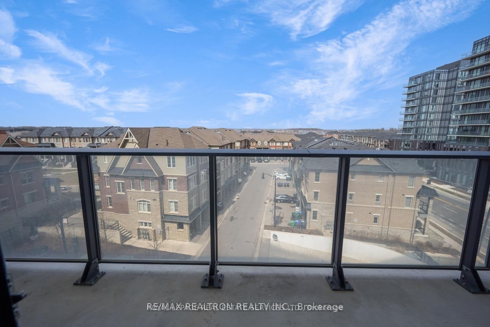 180 Veterans Drive, Unit 502 thumbnail 2