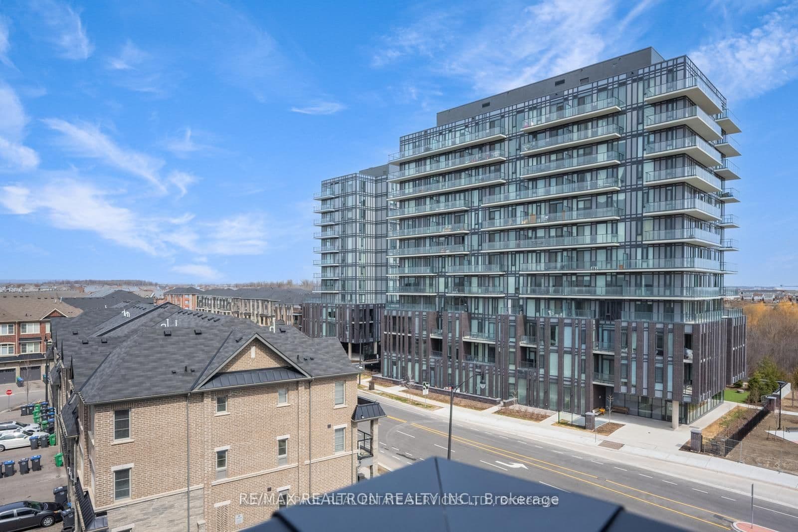 180 Veterans Drive, Unit 502 thumbnail 3