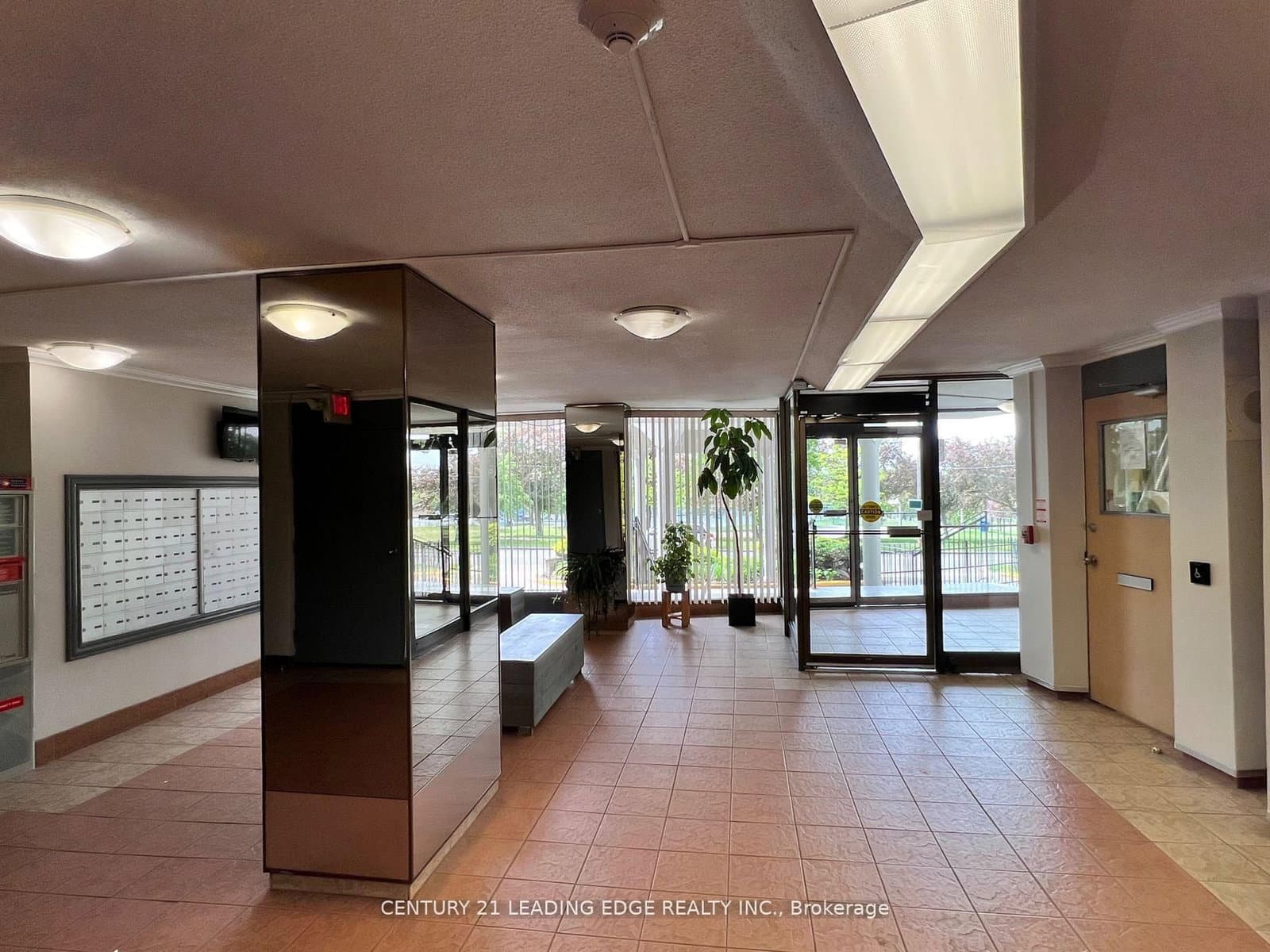 80 Grandravine Drive, Unit 916 thumbnail 22