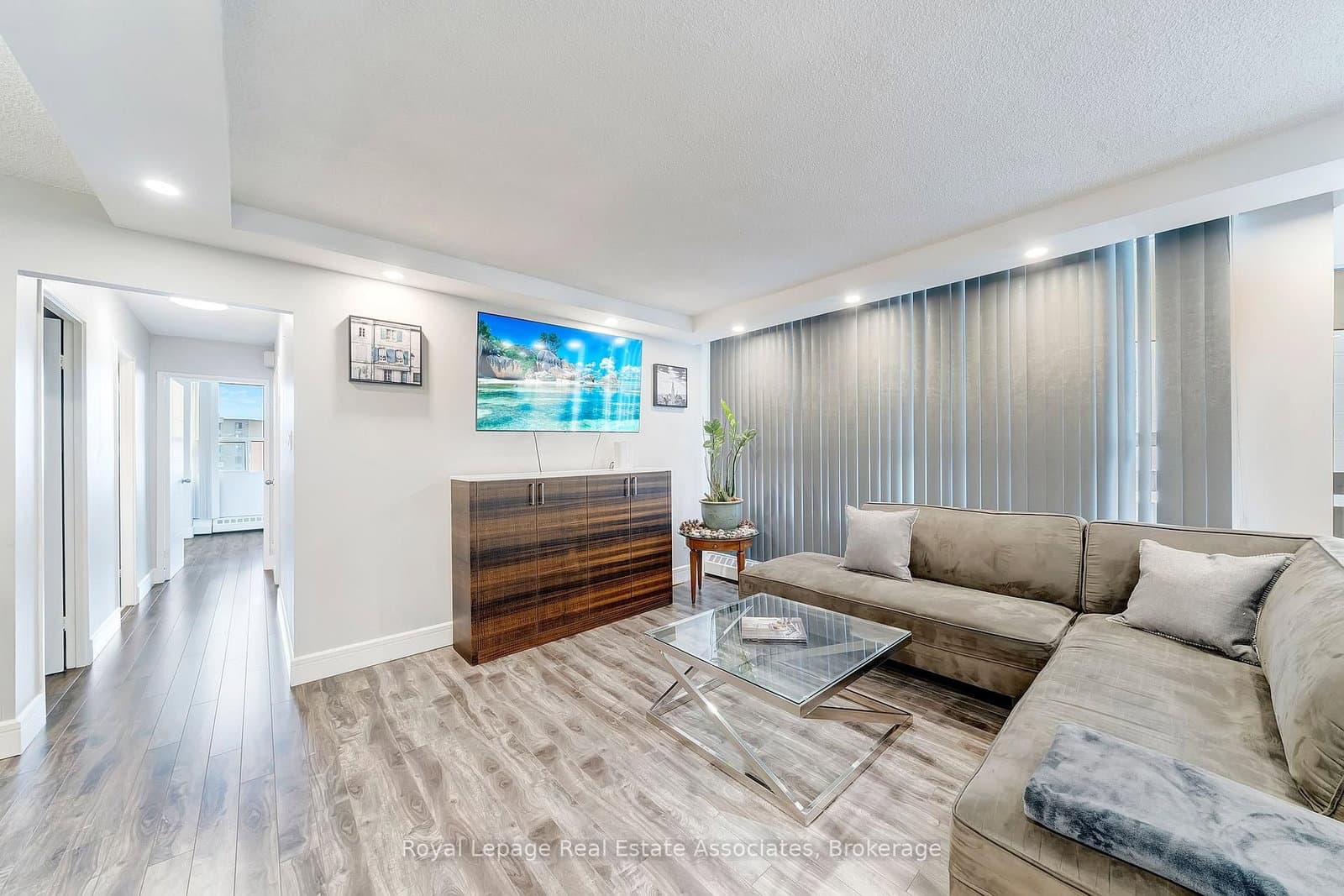 335 Mill Road, Unit 1406 thumbnail 12