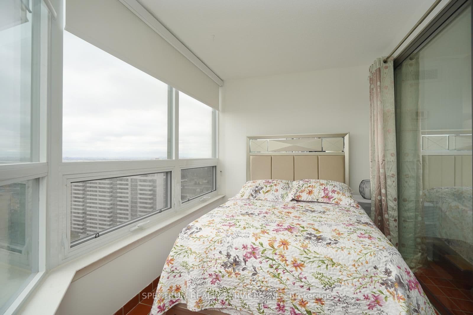 8 Lisa Street, Unit 2104 thumbnail 14