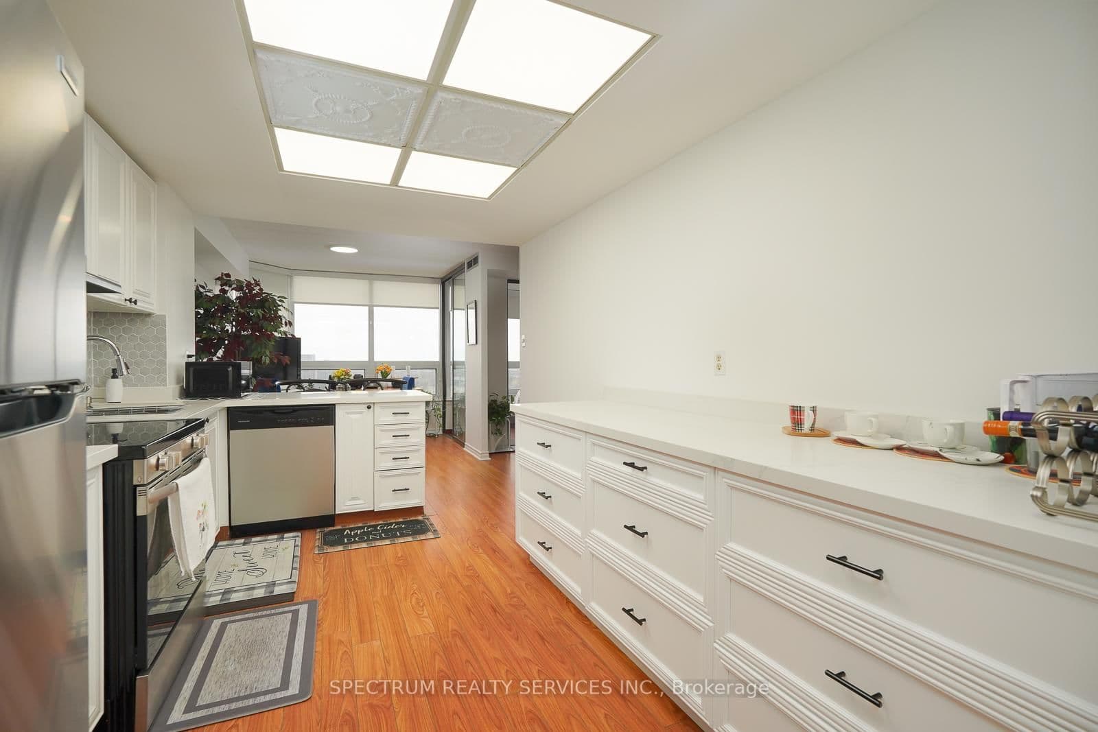 8 Lisa Street, Unit 2104 thumbnail 18