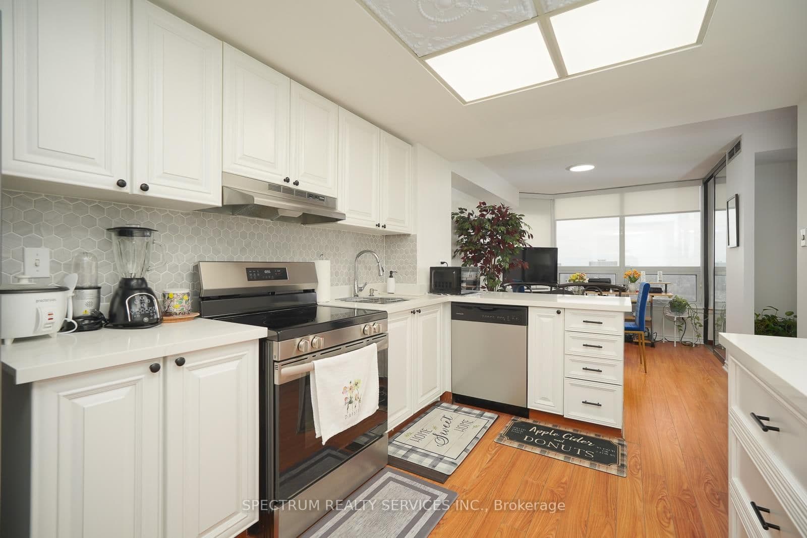 8 Lisa Street, Unit 2104 thumbnail 19