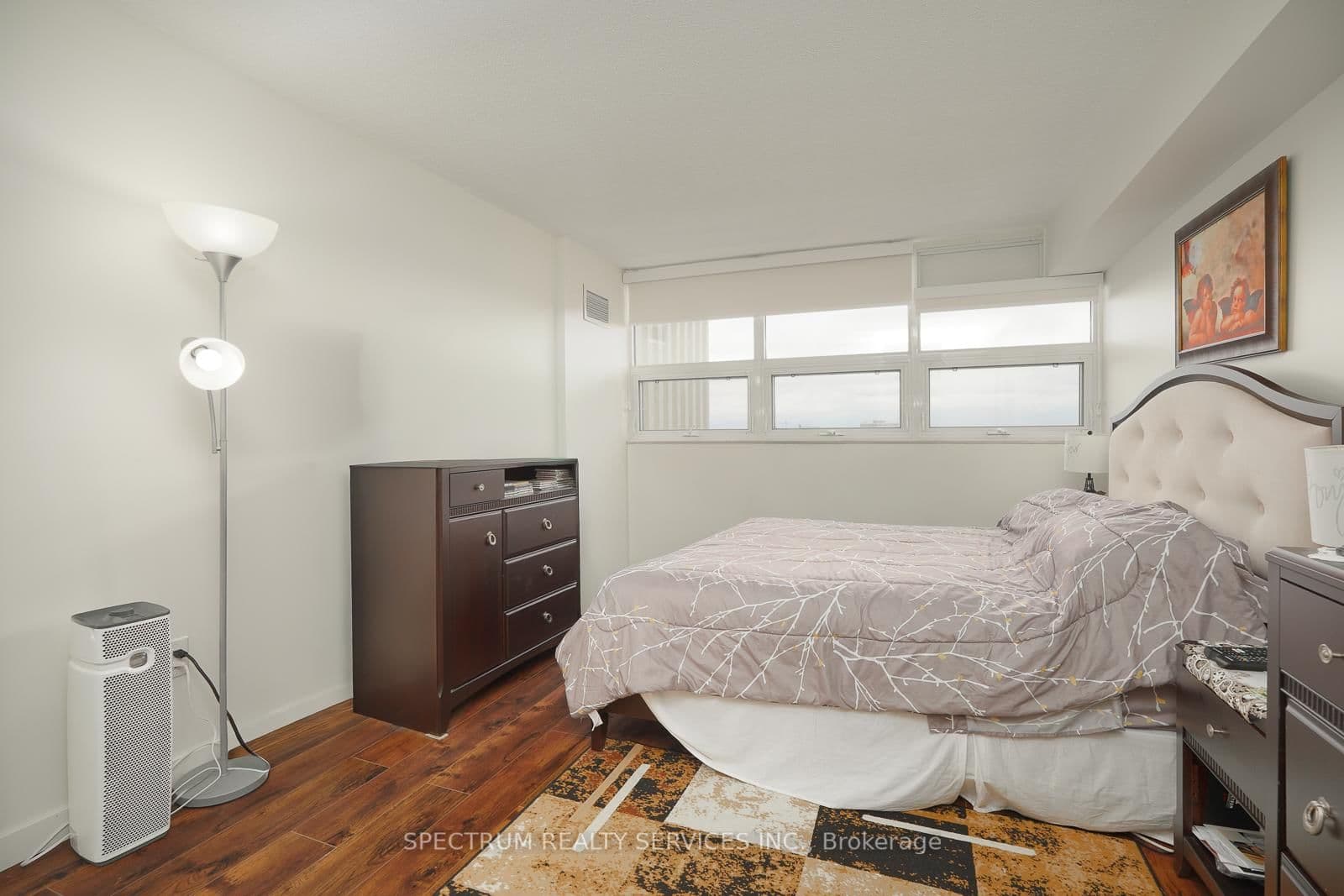 8 Lisa Street, Unit 2104 thumbnail 29