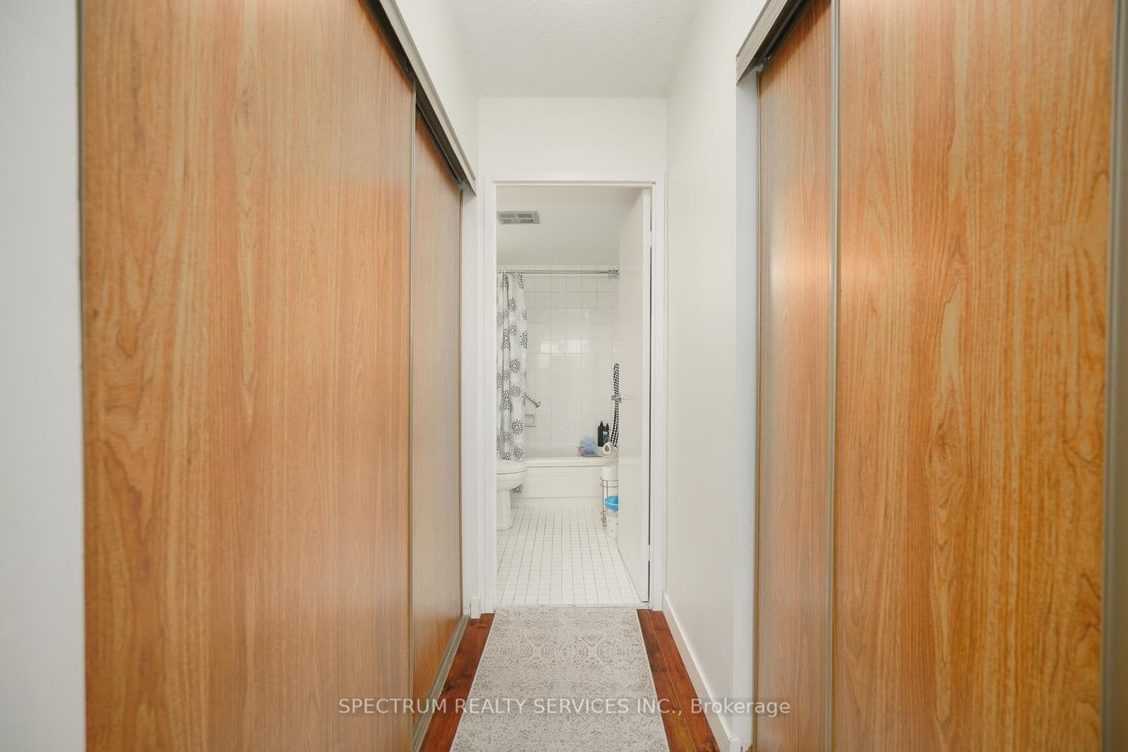 8 Lisa Street, Unit 2104 thumbnail 31