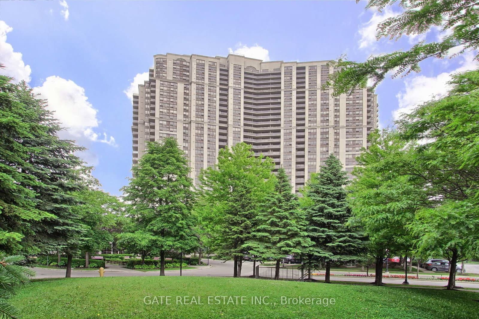 #PH31 - 700 Humberwood Boulevard