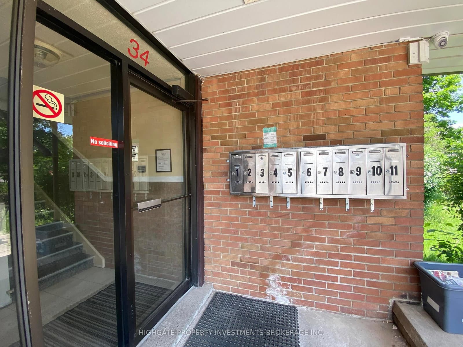 34 Erlesmere Avenue, Unit 3 thumbnail 2