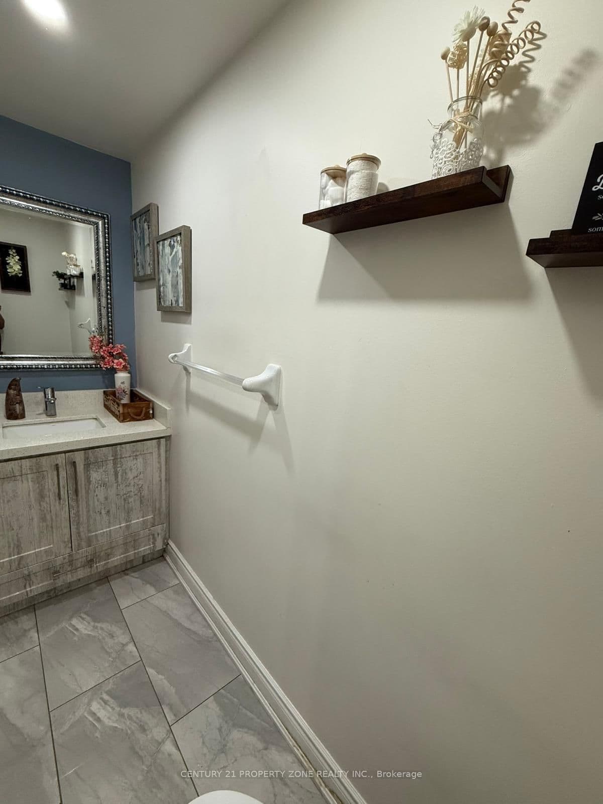 321 Aspendale Crescent thumbnail 13