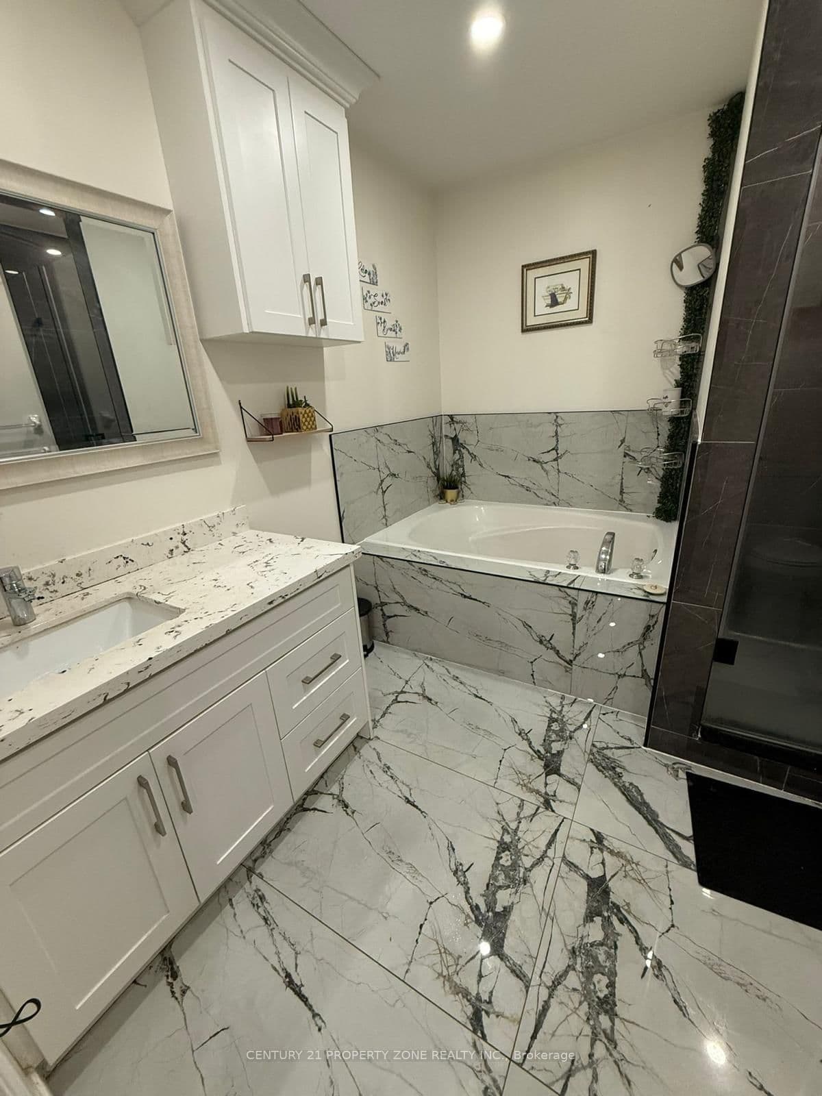321 Aspendale Crescent thumbnail 9