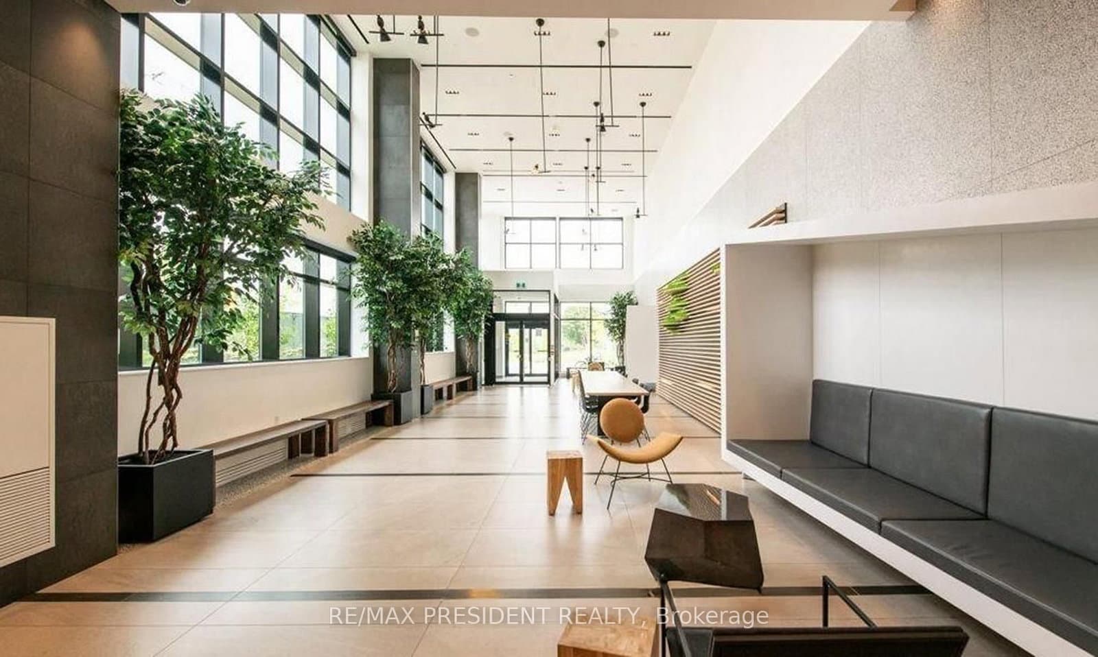 60 George Butchart Drive, Unit 112 thumbnail 18