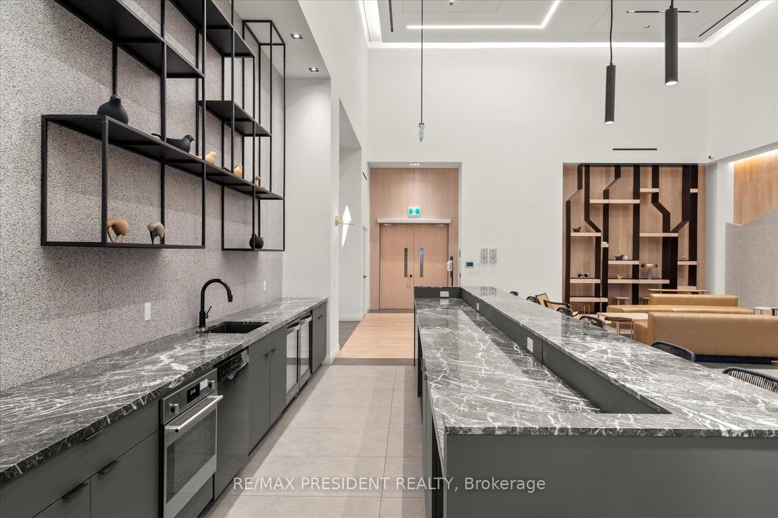 60 George Butchart Drive, Unit 112 thumbnail 21