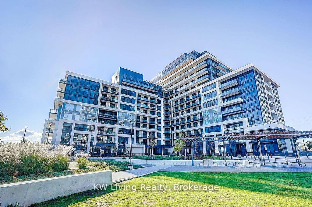 #724 - 3200 William Coltson Avenue