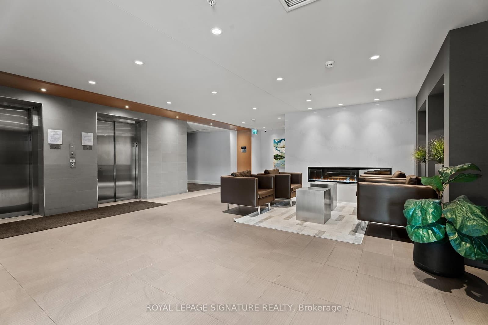1105 Leger Way, Unit 308 thumbnail 3