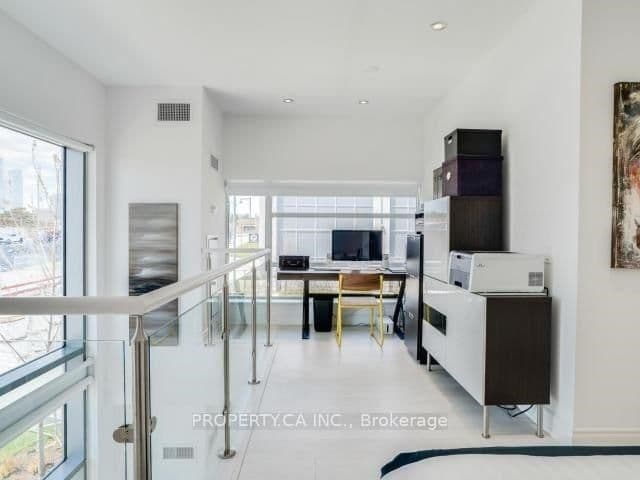 80 Marine Parade Drive, Unit WL08 thumbnail 11