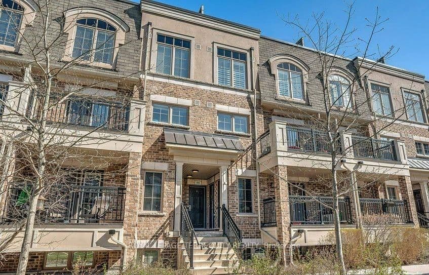 2441 Greenwich Drive, Unit 95