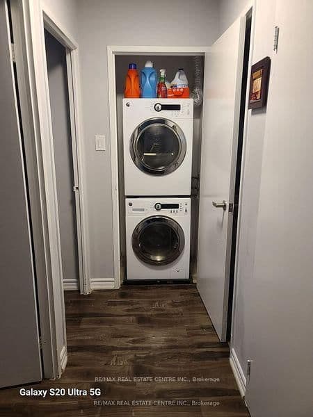 8 Lisa Street, Unit 407 thumbnail 15