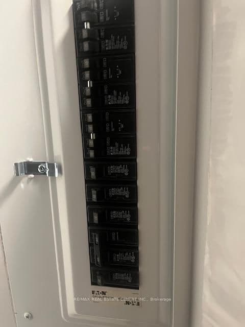 8 Lisa Street, Unit 407 thumbnail 17