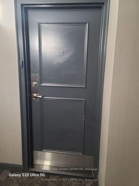 8 Lisa Street, Unit 407 thumbnail 2