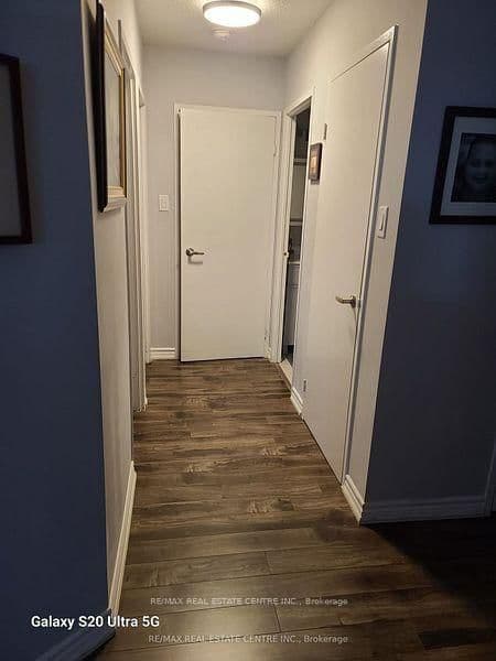 8 Lisa Street, Unit 407 thumbnail 3