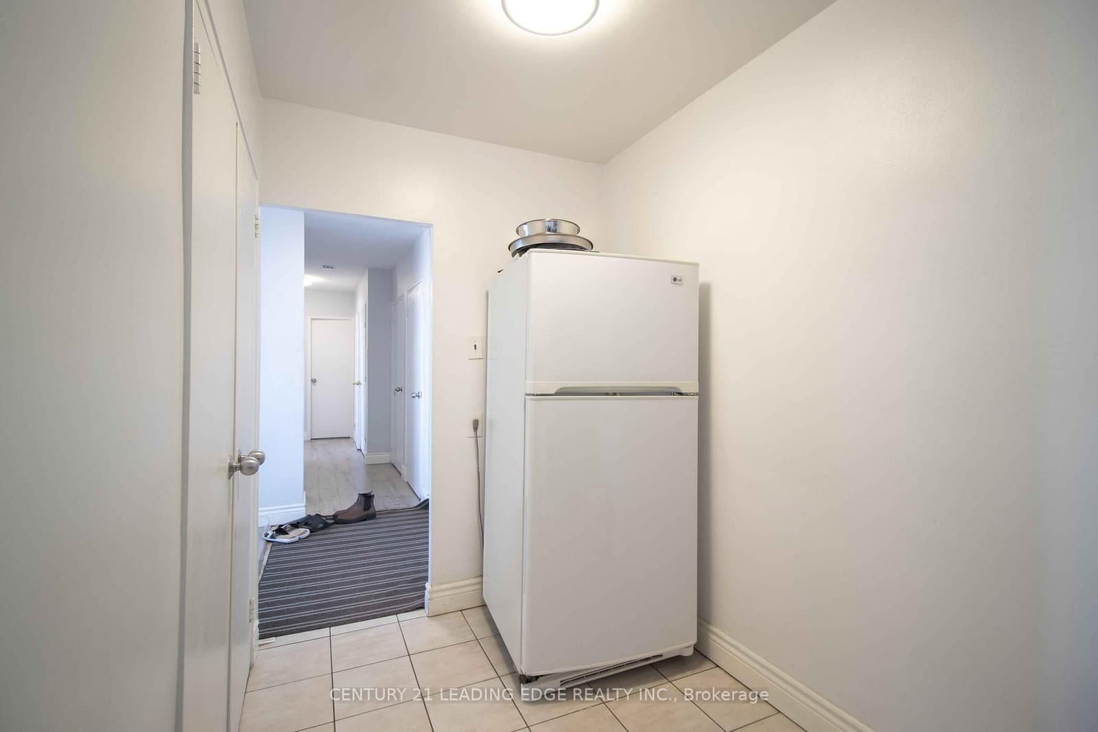 80 Grandravine Drive, Unit 703 thumbnail 9