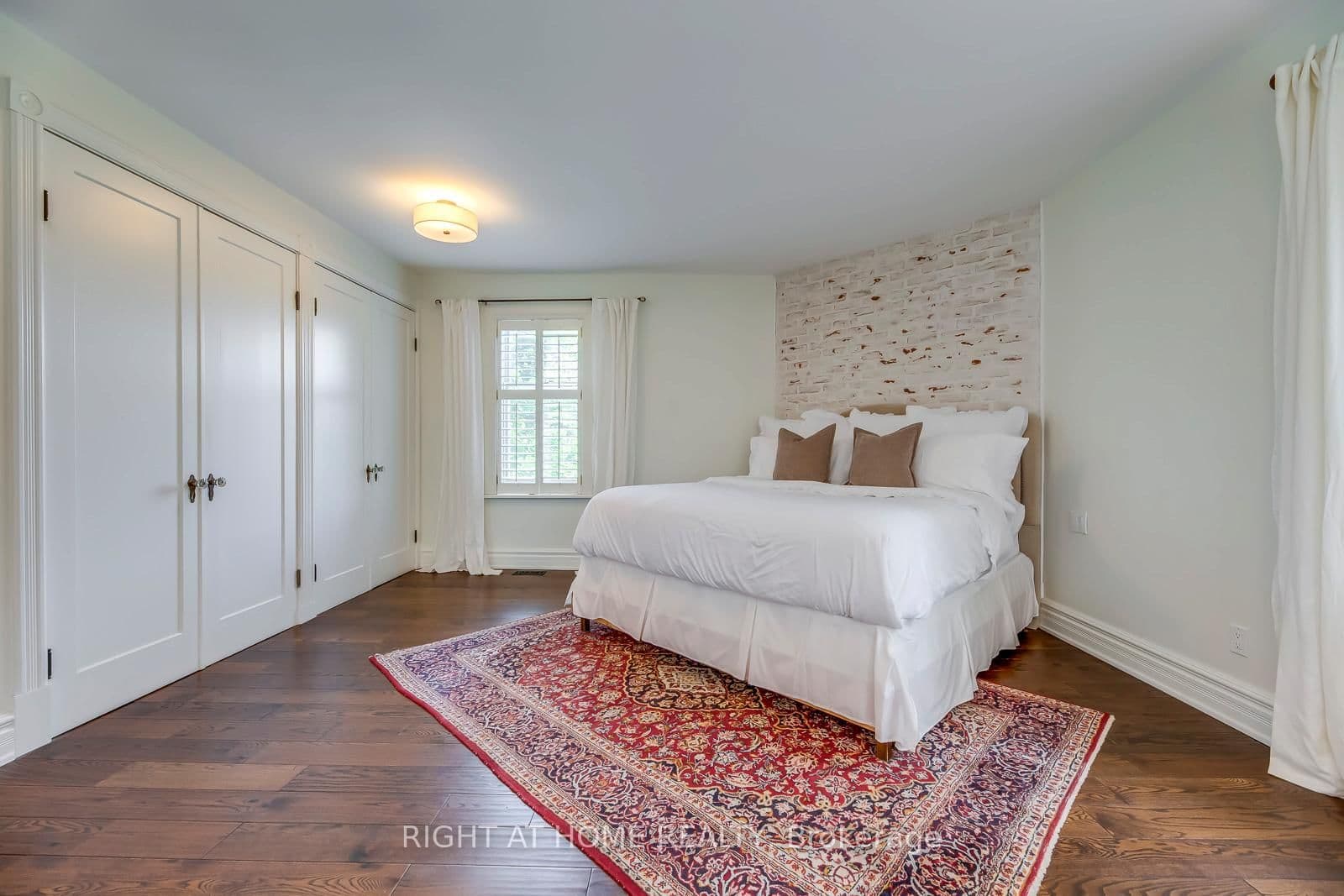 118 Main Street S thumbnail 25