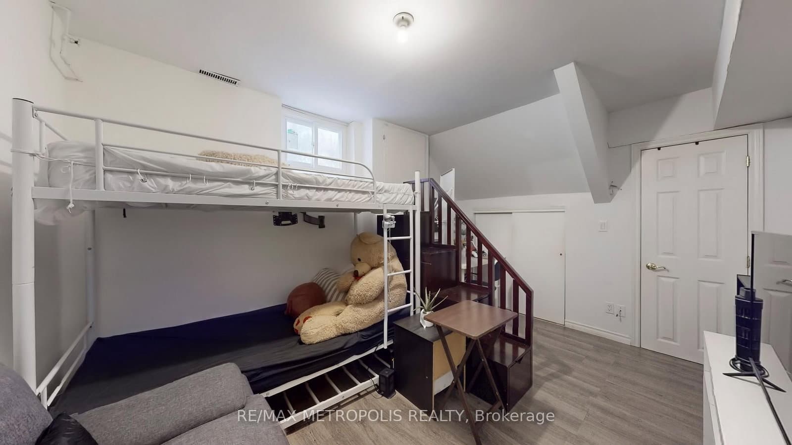 68 Paulvale Crescent thumbnail 37