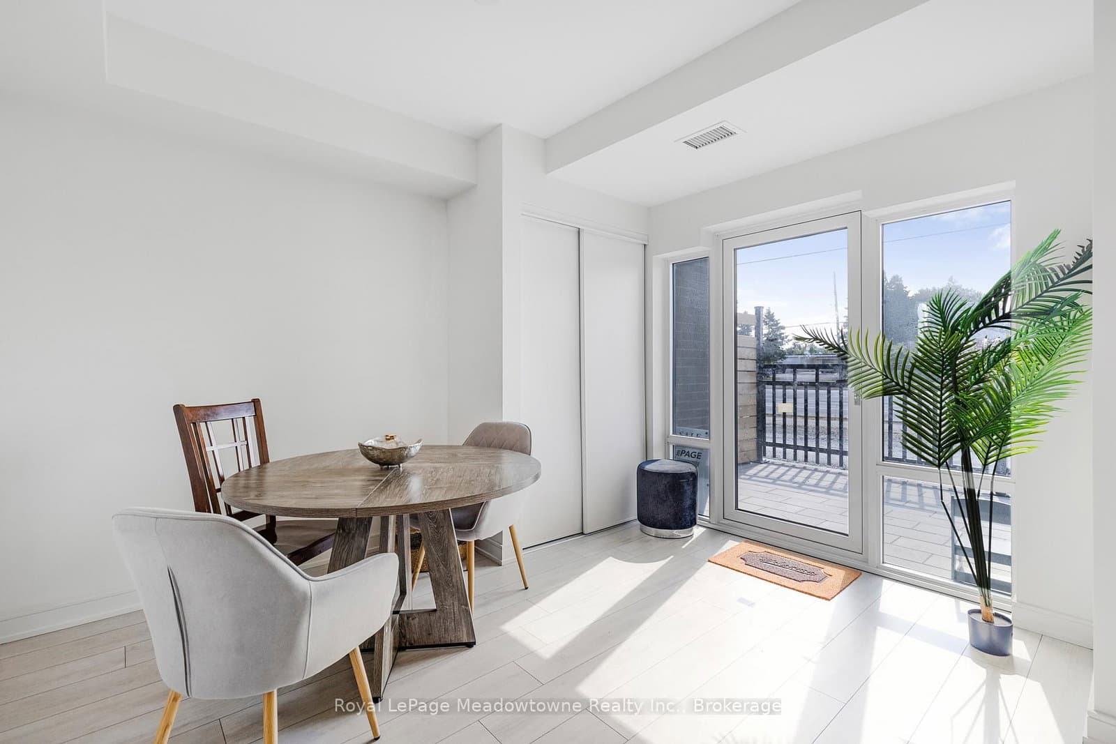 8010 Derry Road, Unit TH 107 thumbnail 13