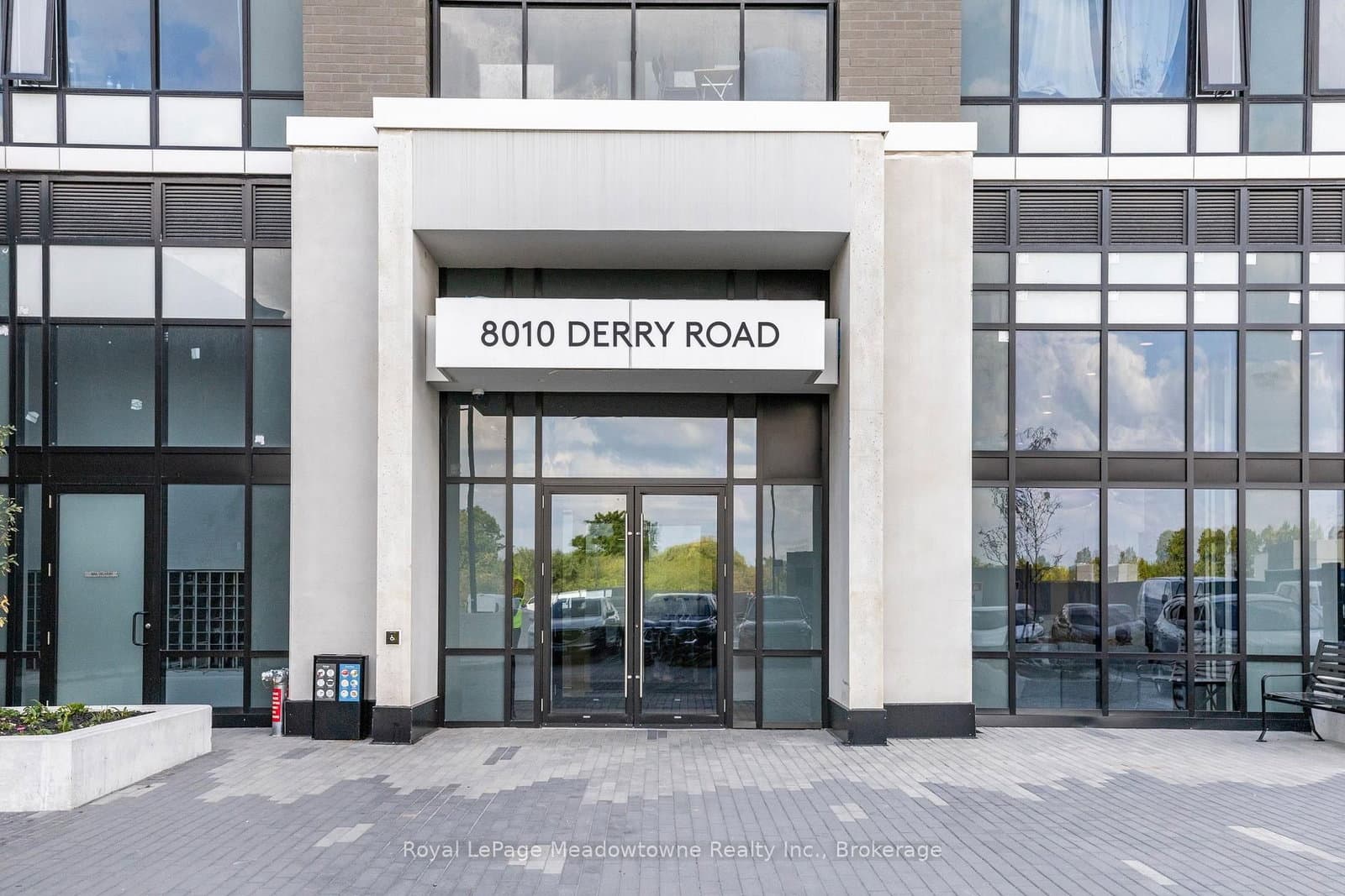 8010 Derry Road, Unit TH 107 thumbnail 2